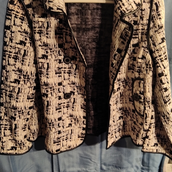 Chico - Picture 2 of 4